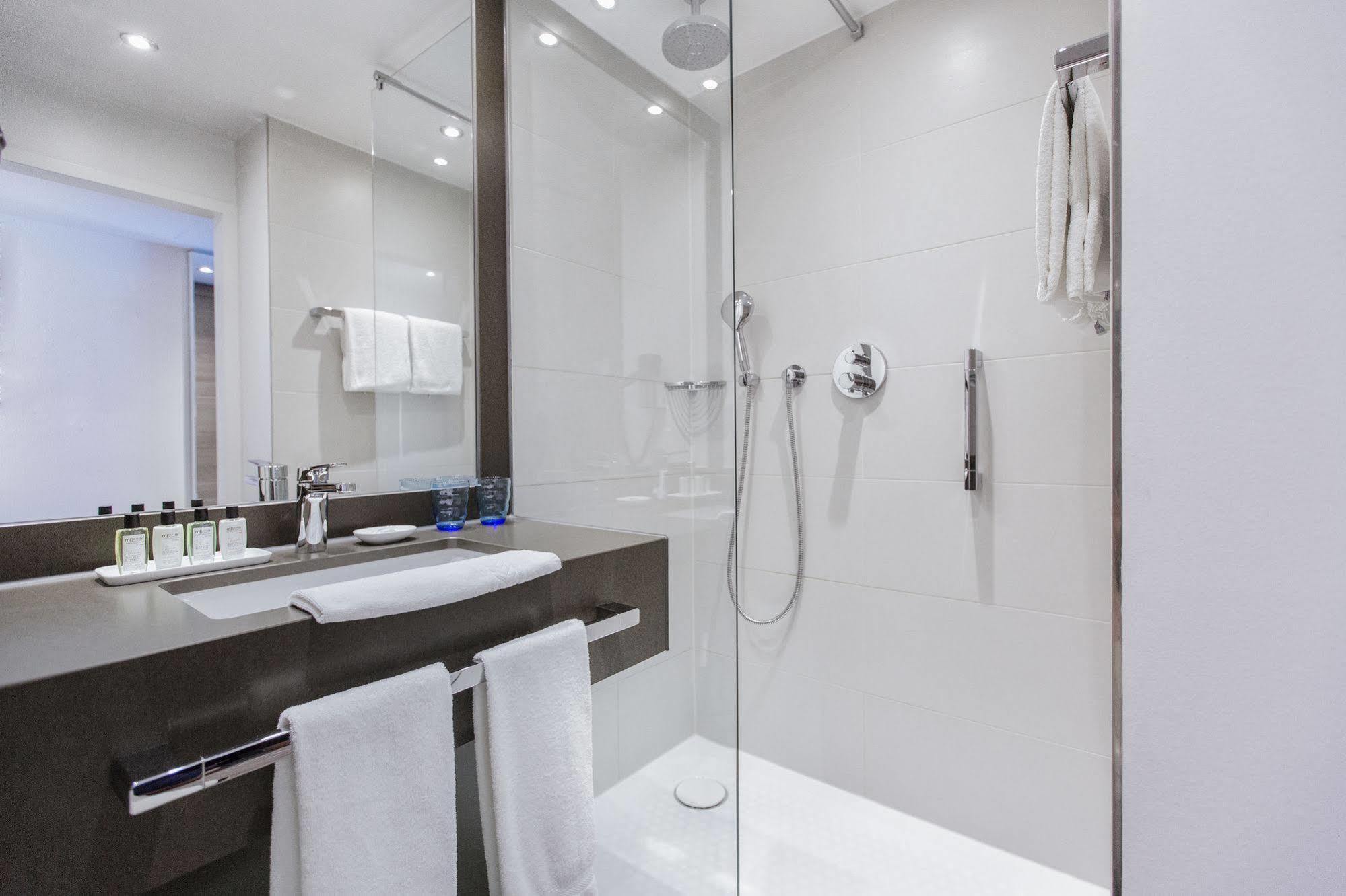 The Alex Hotel Freiburg Bagian luar foto