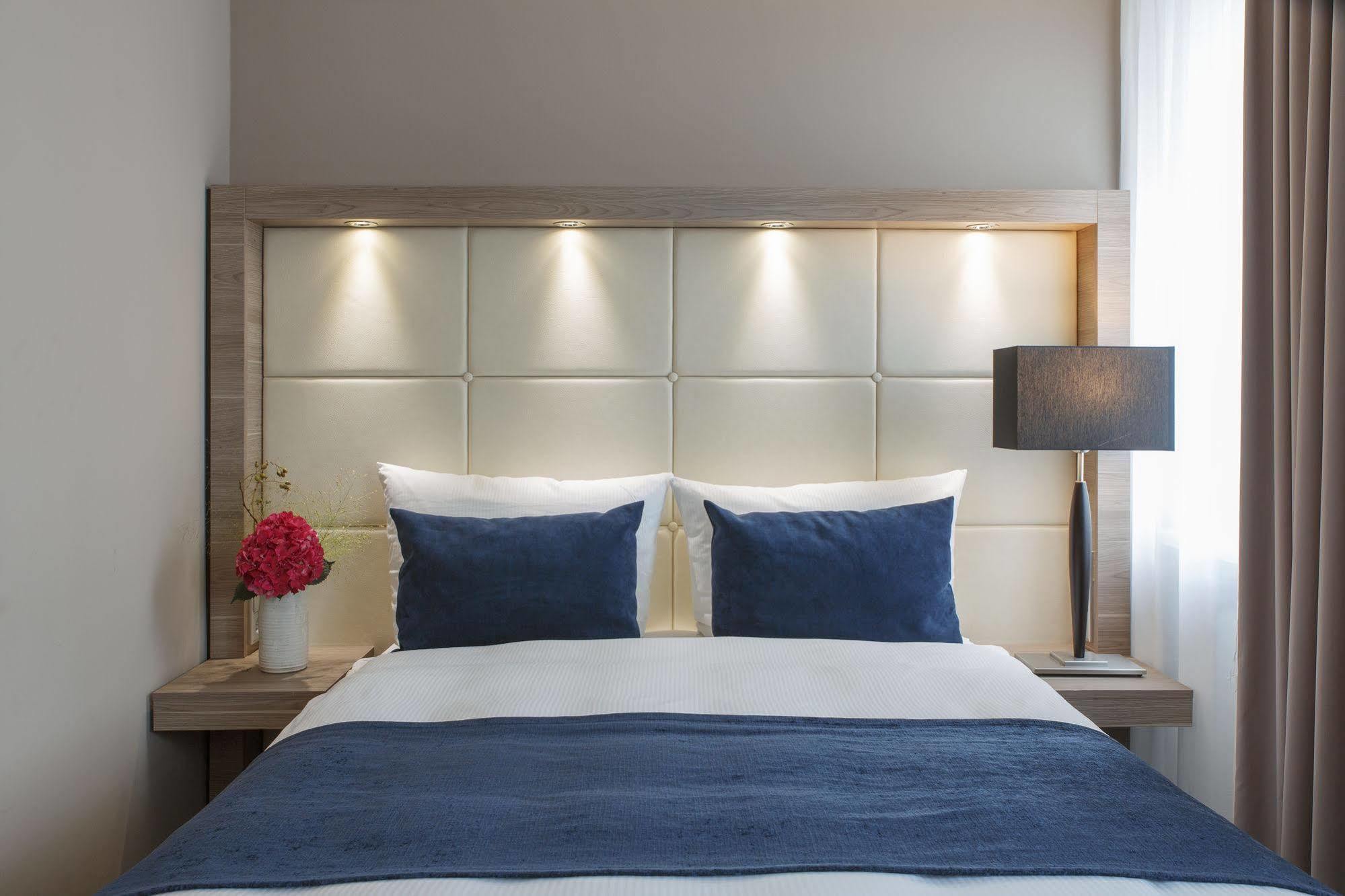 The Alex Hotel Freiburg Bagian luar foto
