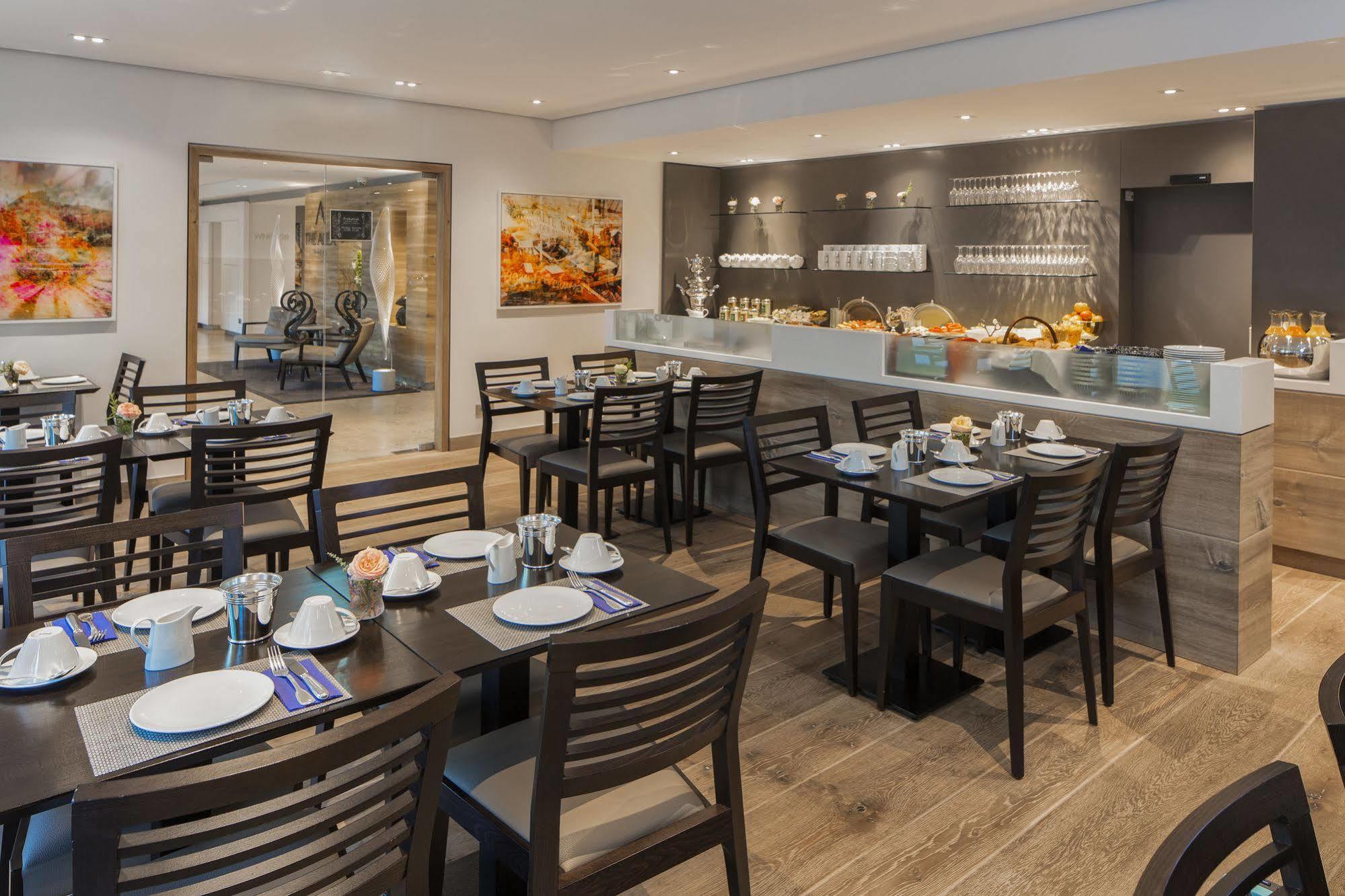 The Alex Hotel Freiburg Bagian luar foto